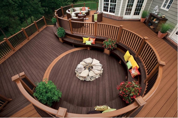 Difference Between Pressure Treated Lumber and Natural Redwood for Deck Designing