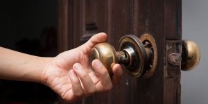 How To Fix A Loose Or Broken Door Knob